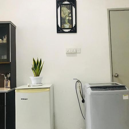 Alyn Home Batu Pahat II Wifi Coway Mohd Noor Ngoại thất bức ảnh